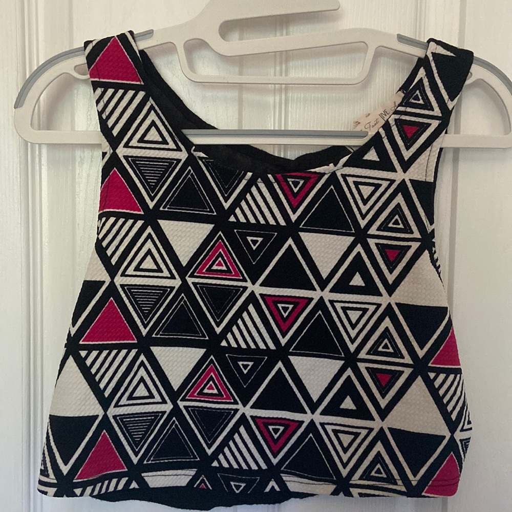 Geographic Cropped Tank Top